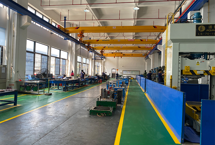 Technological Trends in Custom Mold Factories and the Development of the Packaging Industry