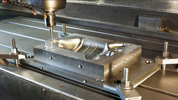 Mold Development Companies: Technological Innovation and Trends in the Plastic Mold Industry
